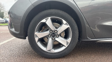 Ford Focus 1.0 EcoBoost 125 Active 5dr Petrol Hatchback